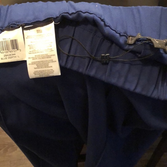 Like new womens bcbg leggings - Picture 7 of 7